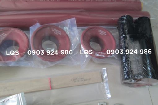 Đầu cáp co nhiệt 24kV 3 pha trong nhà 25-50mm2 EPKT Raychem