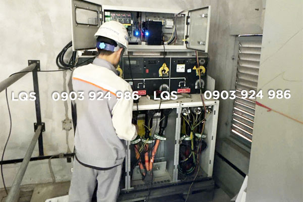 Kiểm tra hệ thống tủ trung thế RMU Schneider