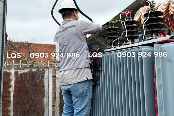 Kiểm tra tình trạng máy biến áp