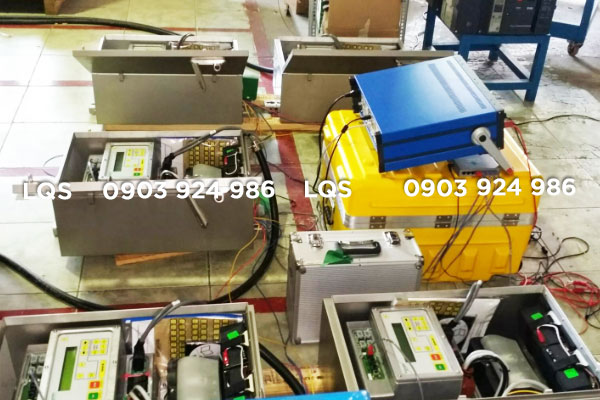 Kiểm tra tủ điều khiển Recloser