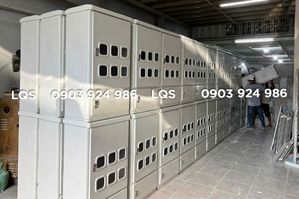Tủ MCCB + 6 Điện Kế 600W 1100H 400D Nhựa Composite
