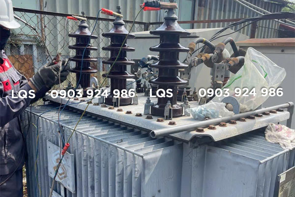 Thay thế phụ kiện máy biến áp khô