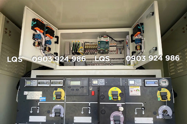 Tủ RTU 530 ABB lắp đặt cho tủ trung thế Schneider