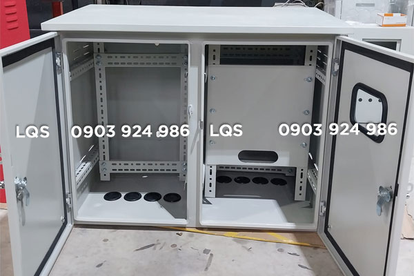 Vỏ Tủ Điện Kế 2 Ngăn Composite Ép Nóng SMC