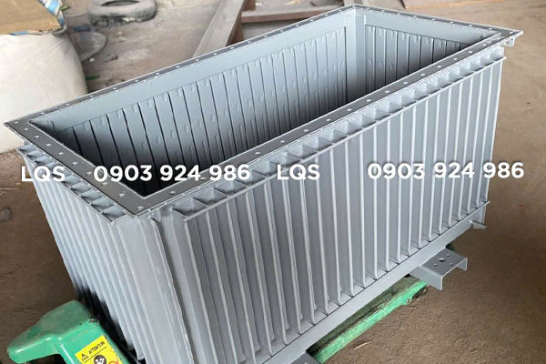 Thay thế vỏ máy biến áp, bình dầu phụ
